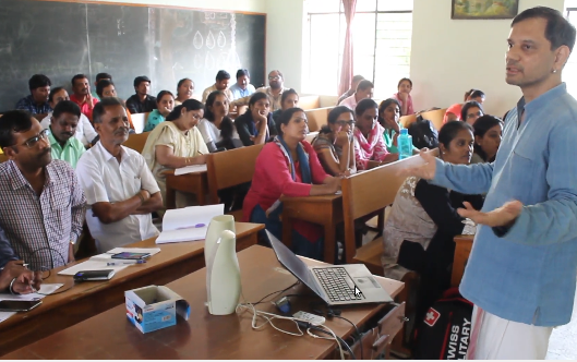Introducing Learning Management System (Moodle) to RIESI PGDELT participants